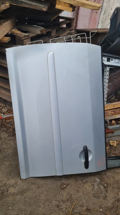 Touran двері передні ліві дверь тоуран VW левая водительская водійська