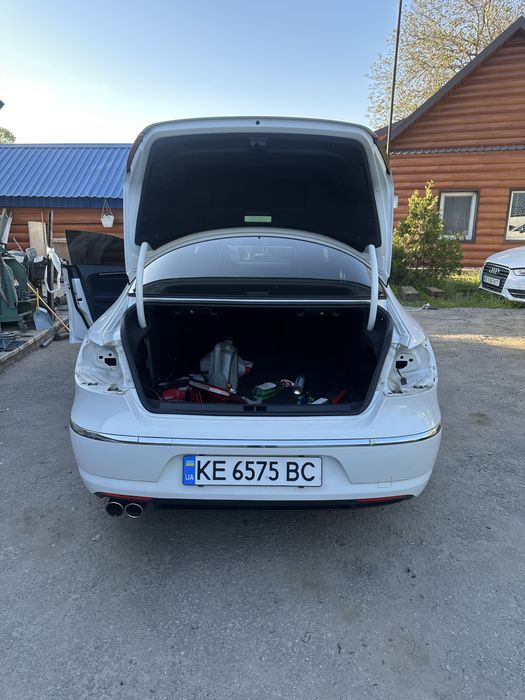 Volkswagen CC / Passat CC 2013 VIN WVWRP7AN6EE520929 фото оголошення 4 з 8