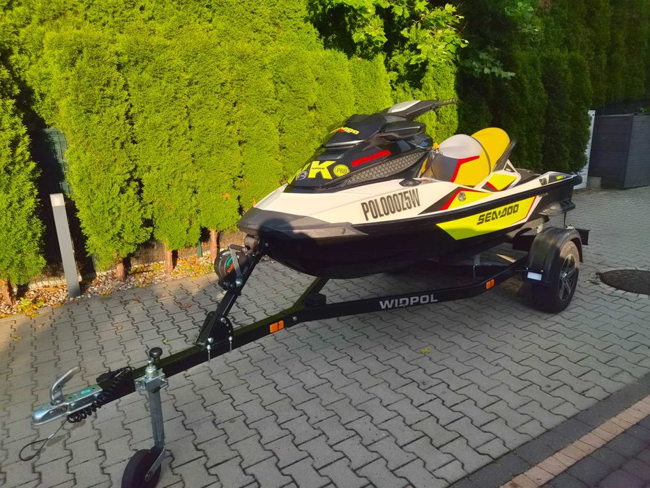 Skuter wodny Sea Doo Wake Pro 215