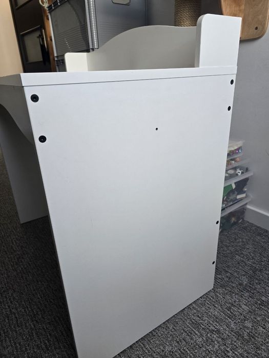 Biurko Ikea 50 x 90 x 73,5 cm gratis tablica korkowa