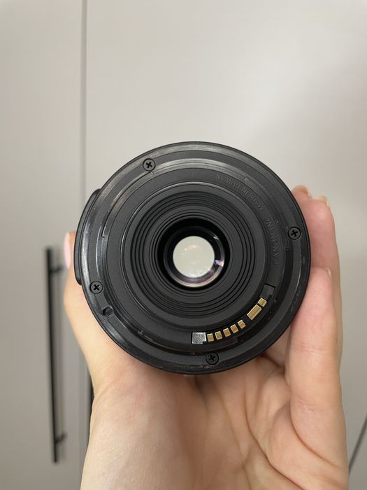 Фотоапарат Canon 650d