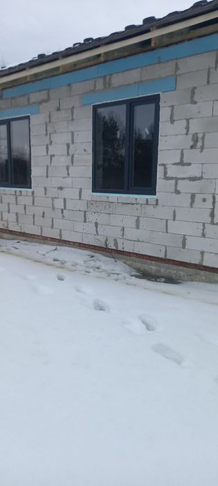 Продаж  сучасного будинку   в селі Озерце