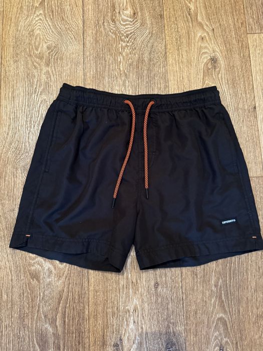 Шорты чёрные лёгкие можно для купания  Columbia , Supreme , Superdry