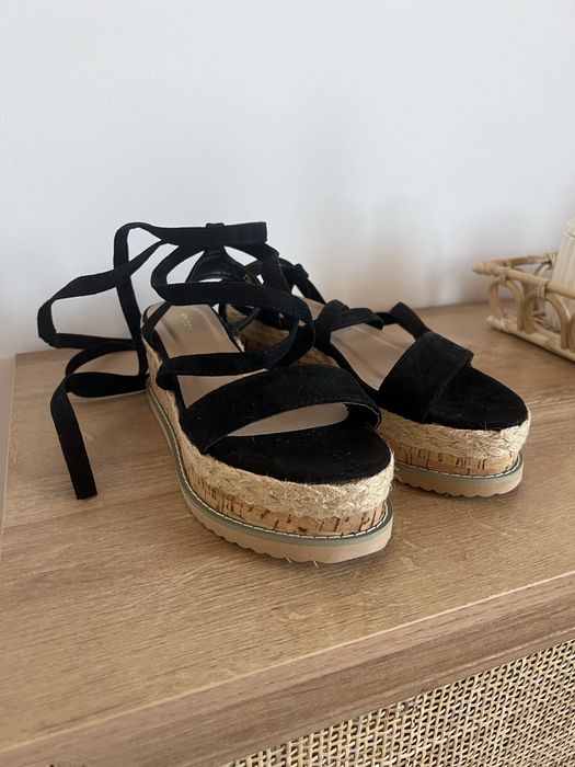 Espadryle na platformie