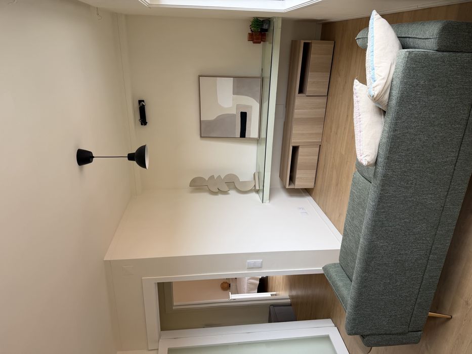T1 Premium Mobilado com Varanda | Vista Parcial de Mar | Rua de Trás – Vila Nova de Gaia