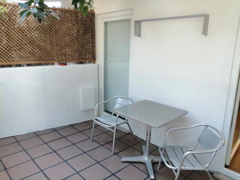 Alugo Quarto para ESTUDANTES