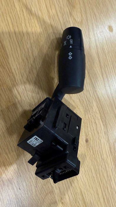 Mazda CX-5 2012-16 Підрулевий перемикач світла та поворотів (лівий)