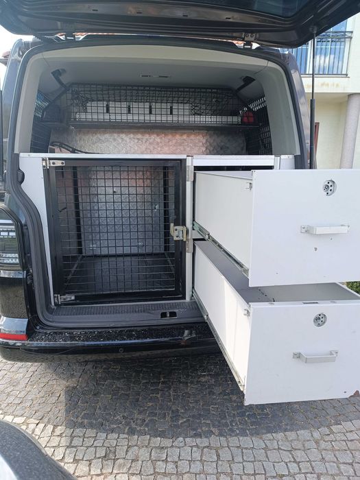 Klatka,zabudowa dla psa VW T5 ,T6