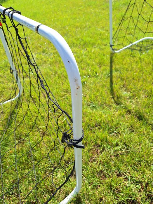 Bramki (x2 szt.) do piłki nożnej z siatką KIPSTA - dla dziecka