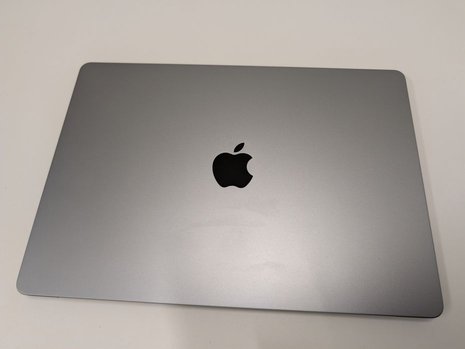 Apple MacBook Air M2