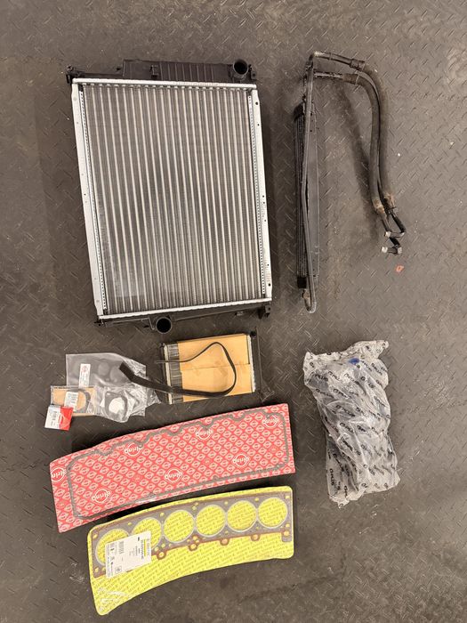 Chłodnica oleju z wężami BMW E30 rarytas 325i M20B25 upgrade drift KJS