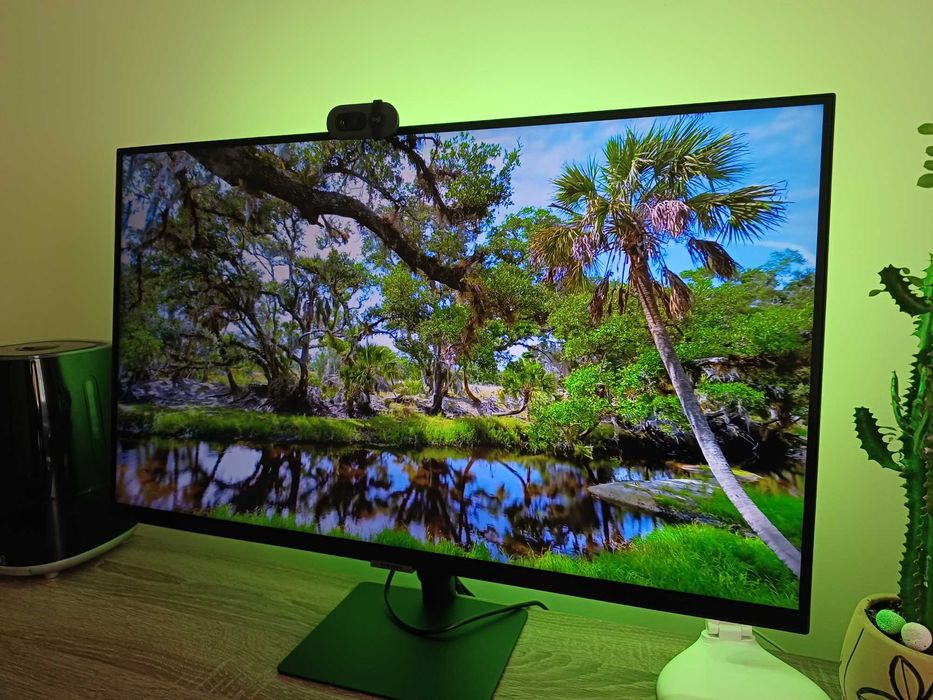 Монітор Samsung M7 S32AM700U 32” 4K UHD Smart TV