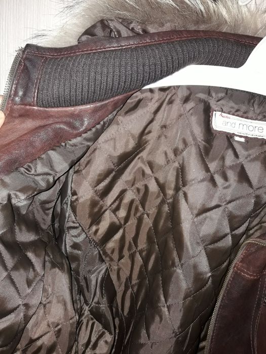 Куртка шкіряна  з капюшоном, Італія