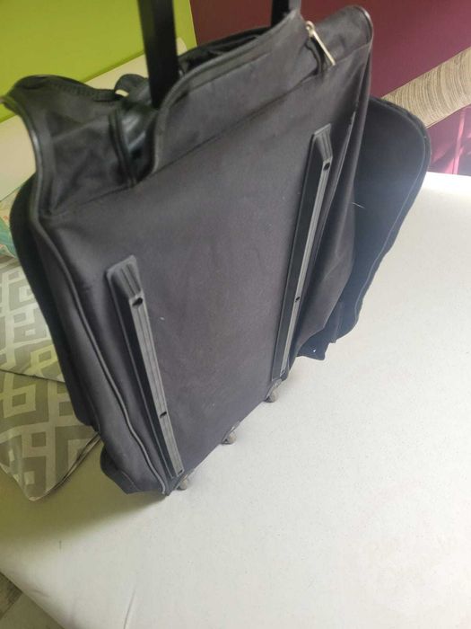 Torba podróżna na kółkach A3 CZARNY