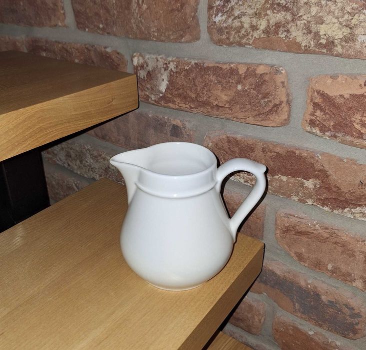 S.P.M. Walküre Bayreuth porcelanowy dzbanek mlecznik