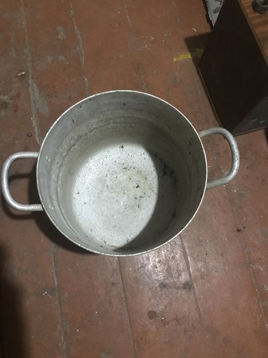 Алюминиевая кастрюля на 30 литров