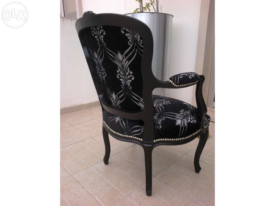 Cadeirão de braços remodelado