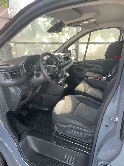 Renault trafic l2h1  2.0 cdi