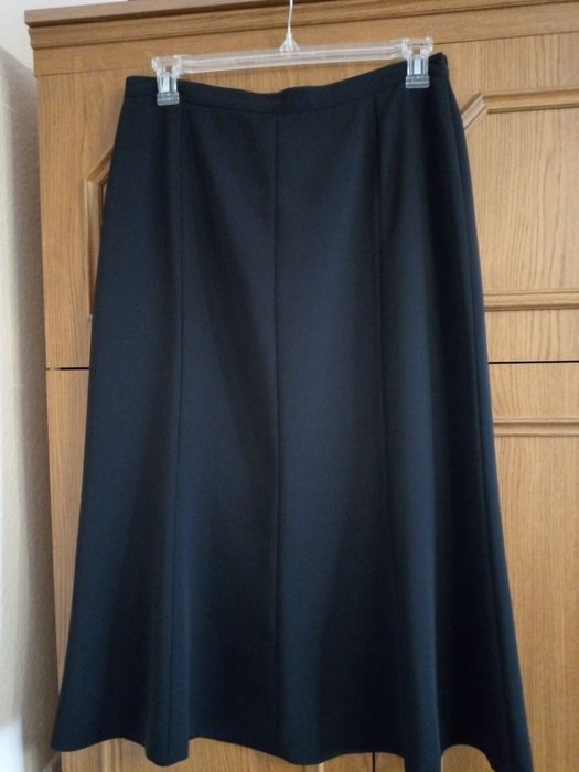 Жіноча спідниця на підкладці