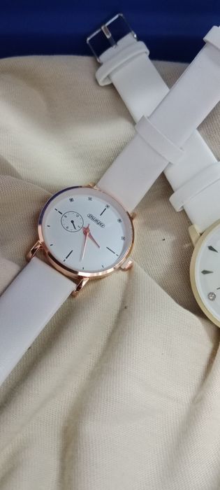 Vendo conjunto 2 relógios