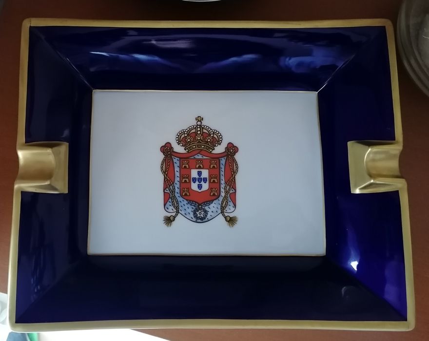 Cinzeiros diversos porcelana