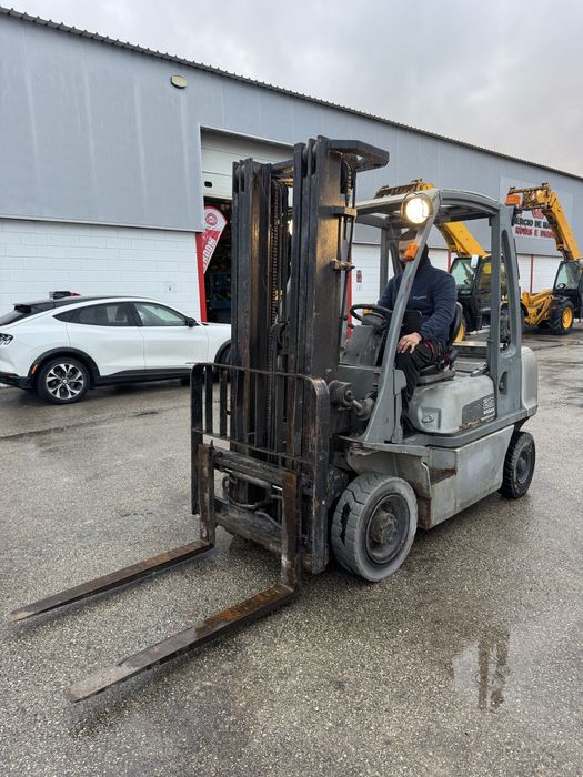 Empilhador Diesel NISSAN 2,5 Ton (usado)