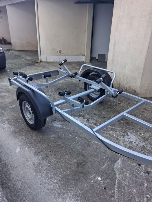 Atrelado para Barco até 4,5mt