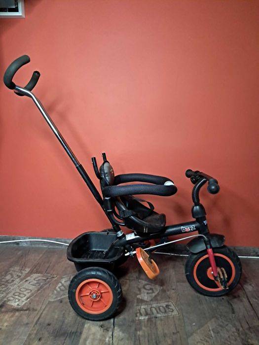 Rowerek trzykołowy Buzz Toyz