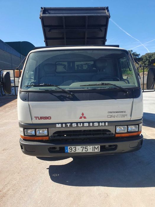 Mitsubishi Canter trivasculante