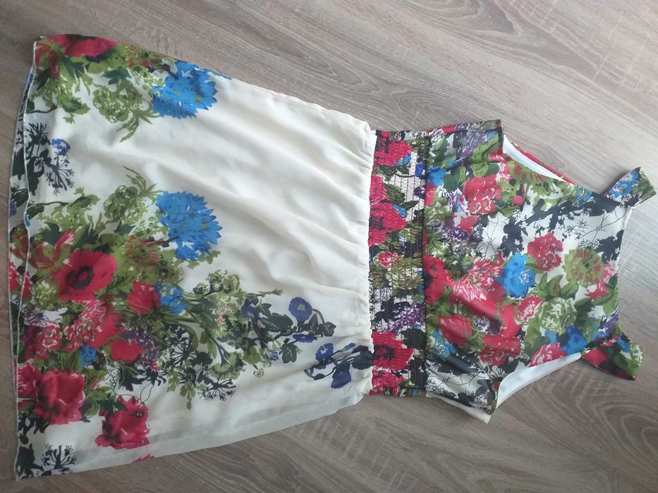 Letnia sukienka w kwiaty 38 Bodyflirt