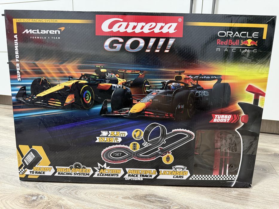 Автотрек Carrera