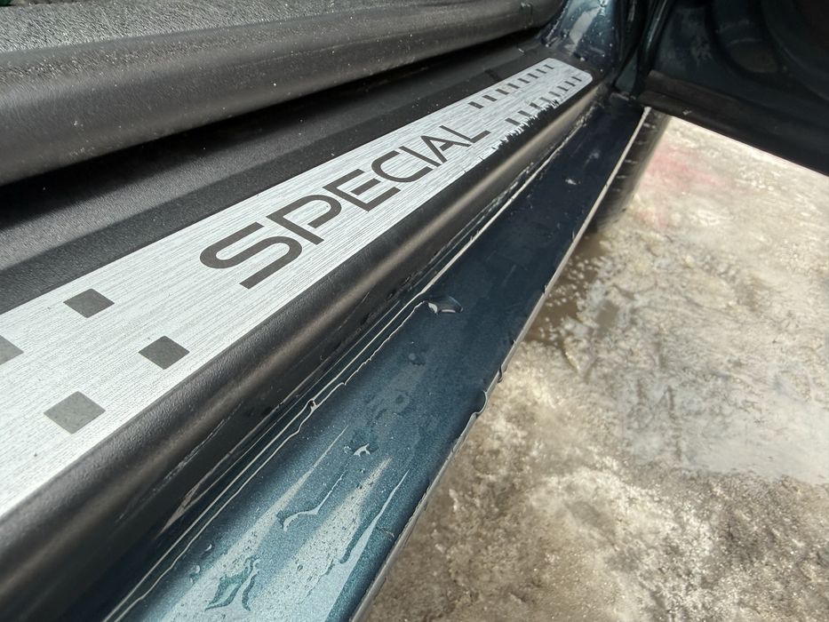 Volkswagen Golf 1.6 СУПЕР СТАН