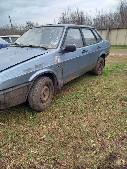 Продам ваз 21099.