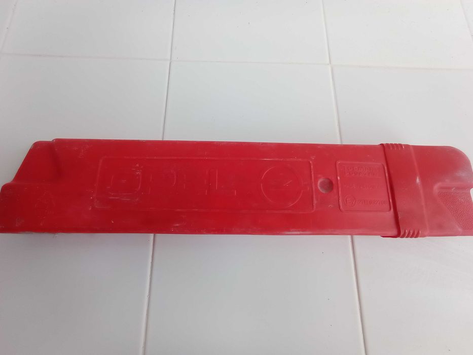 Triângulo de sinalização Opel