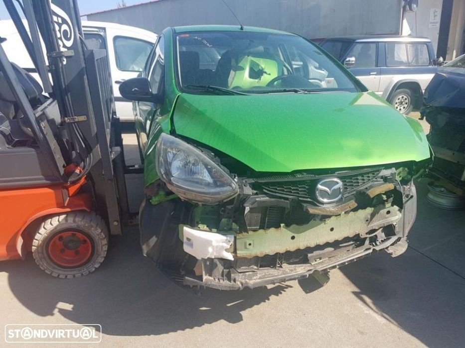 Mazda 2 2009 para peças