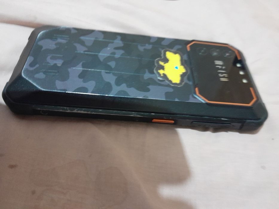 Телефон  B1.lll150