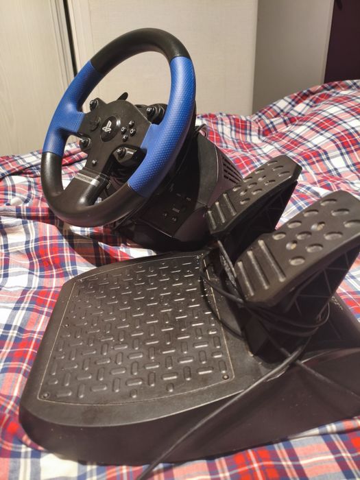 Thrustmaster t150  з педалями