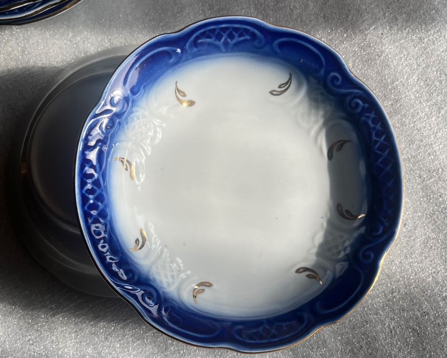 Набір вінтажних тарілок Сумський фарфоровий завод. Кобальт, позолота.