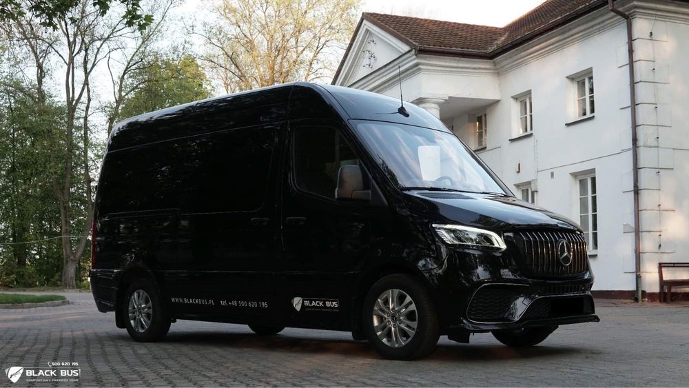 Sprzedam Mercedes Sprinter 9 osobowy