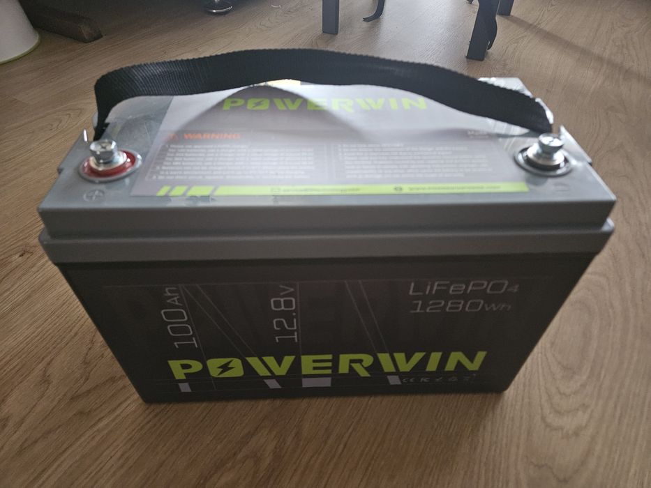 АКБ POWERWIN lifepo4 100 Ah. Інвертор 1600 ват пікове, 800 номінальне.