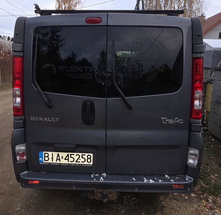 Sprzedam Renault Trafic 2.0 dCi