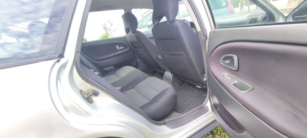 Volvo v40 1.6 gasolina