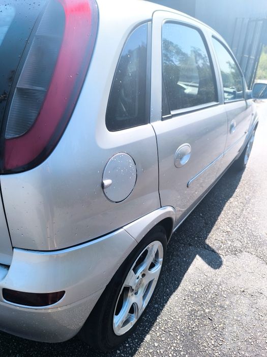 Opel Corsa — fotografia 3