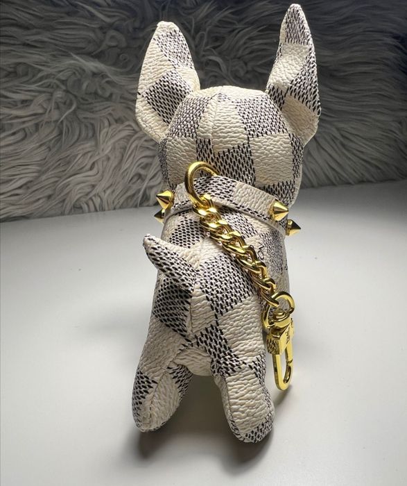 Breloczek piesek buldog Louis Vuitton lv keychain