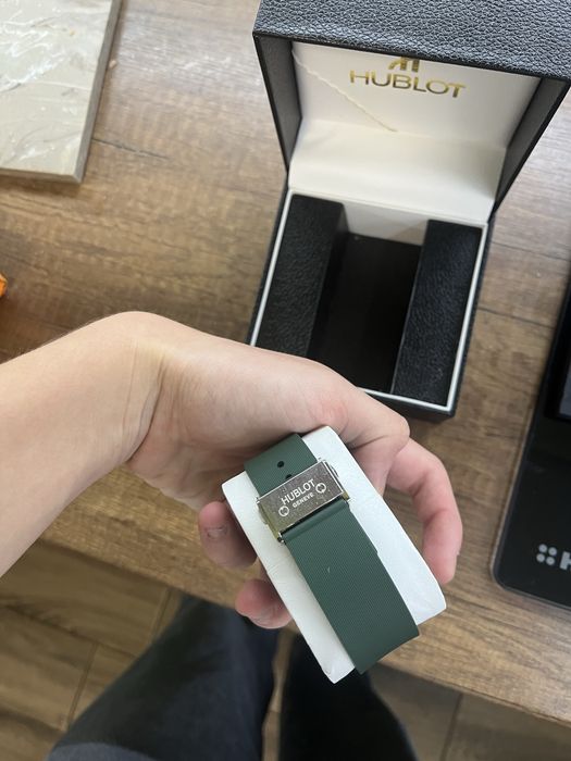 Часы hublot хаблот