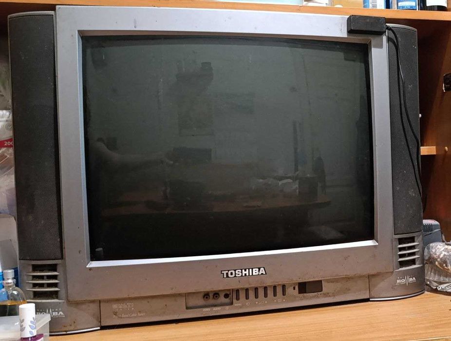 Продам телевизор TOSHIBA