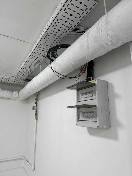 Продаж комерційного приміщення вул.Малоголосківська ЖК Сьоме небо