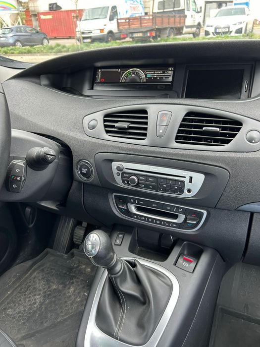 Renault Megane SCENIC 1.2