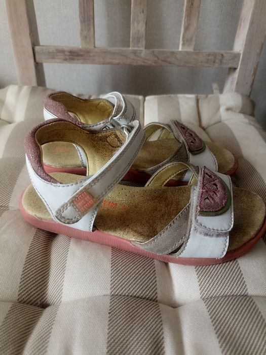 Босоніжки Agatha ruiz de la prada geox 29р