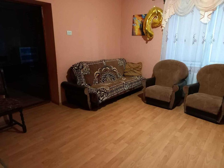 Продам будинок Берегово неподалік